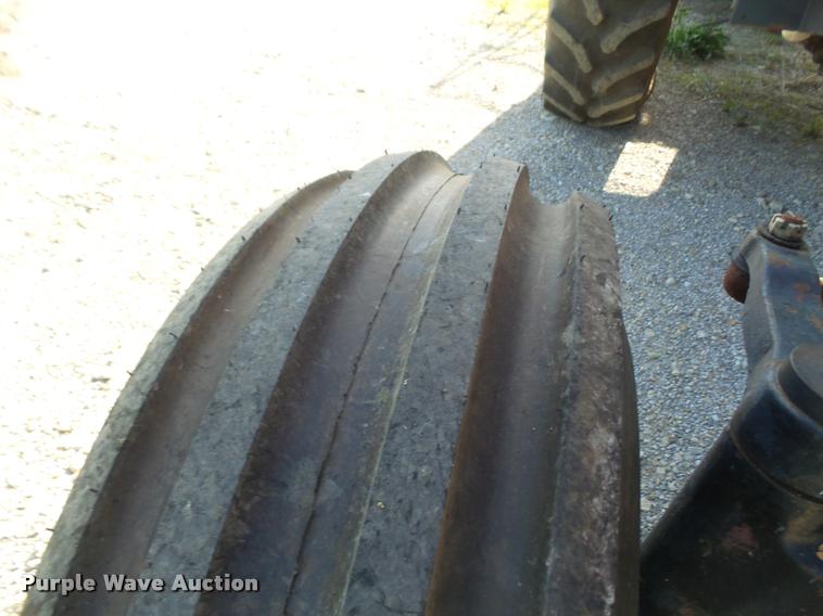 image for item DA8128 1992 Case IH 7120 tractor