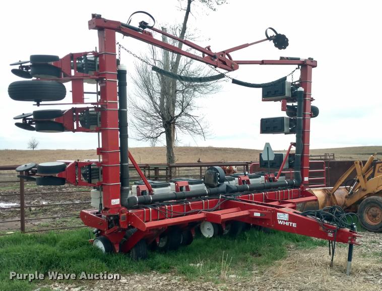 image for item DB0899 White 6122 planter