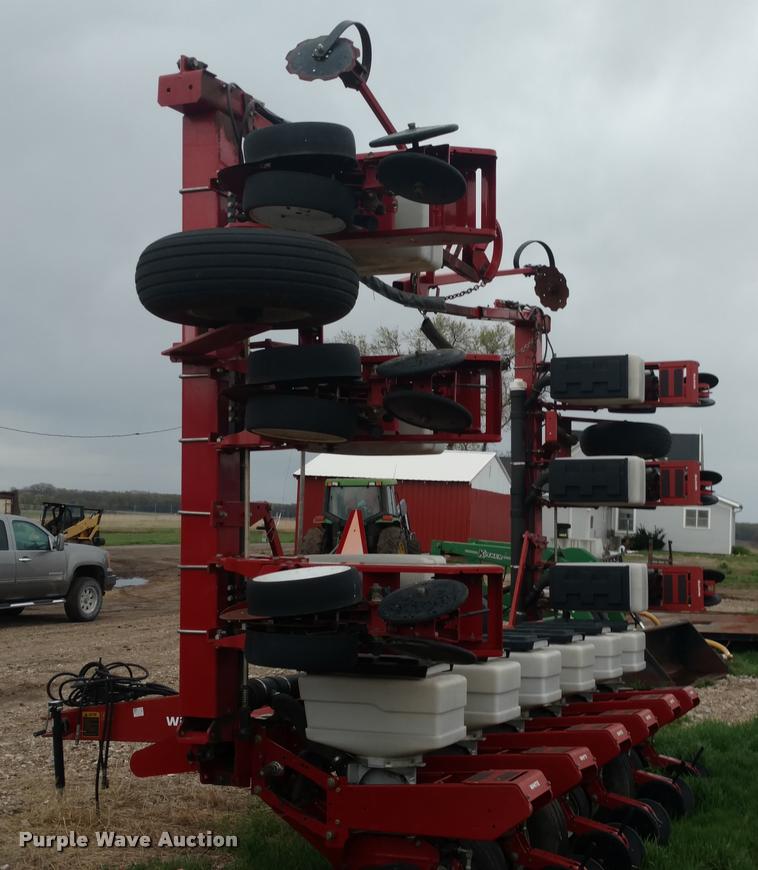 image for item DB0899 White 6122 planter