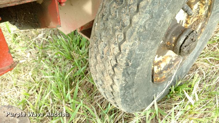 image for item DB0922 Gehl FB99 silage blower