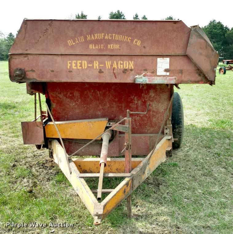 image for item DB0923 Blair Kelly-Ryan feed wagon