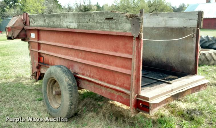 image for item DB0923 Blair Kelly-Ryan feed wagon