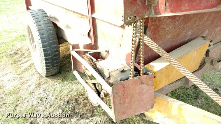 image for item DB0923 Blair Kelly-Ryan feed wagon
