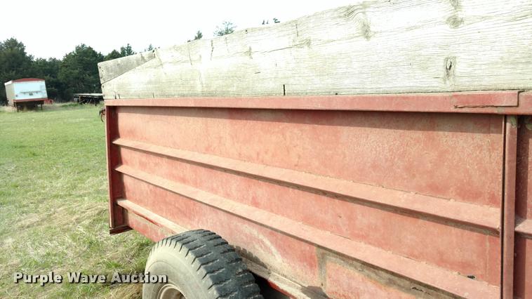 image for item DB0923 Blair Kelly-Ryan feed wagon