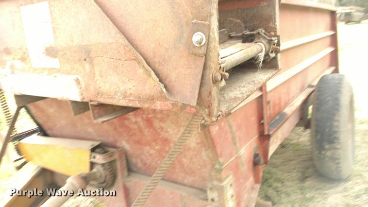 image for item DB0923 Blair Kelly-Ryan feed wagon