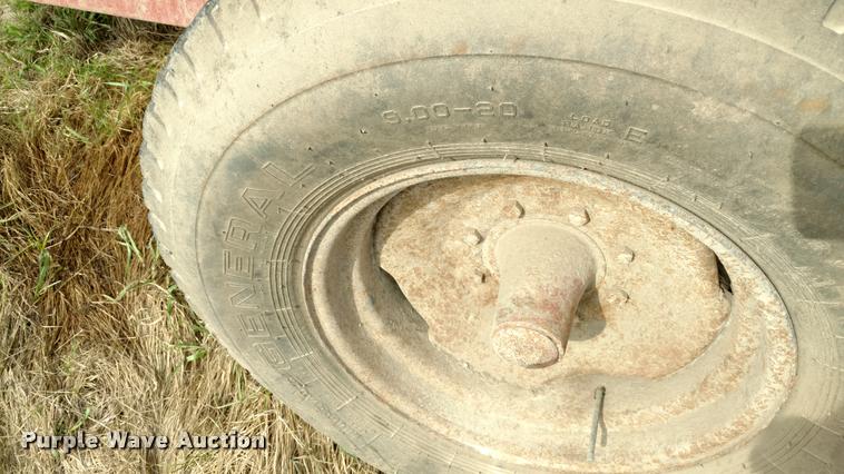 image for item DB0923 Blair Kelly-Ryan feed wagon