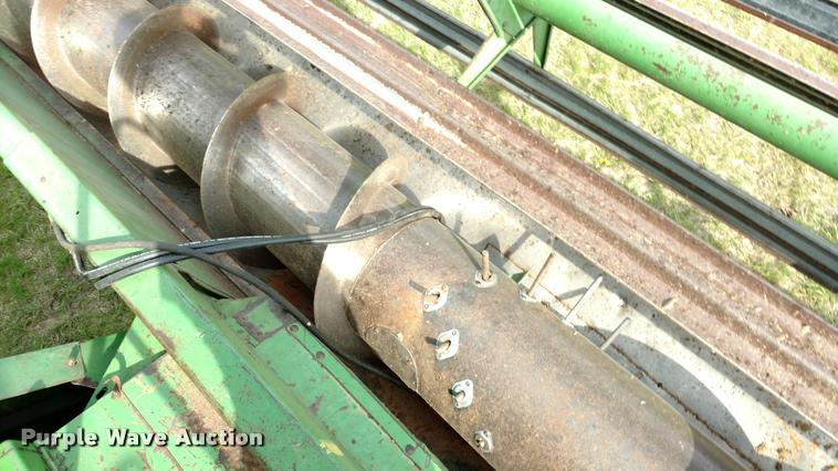 image for item DB0924 1979 John Deere 7720 combine