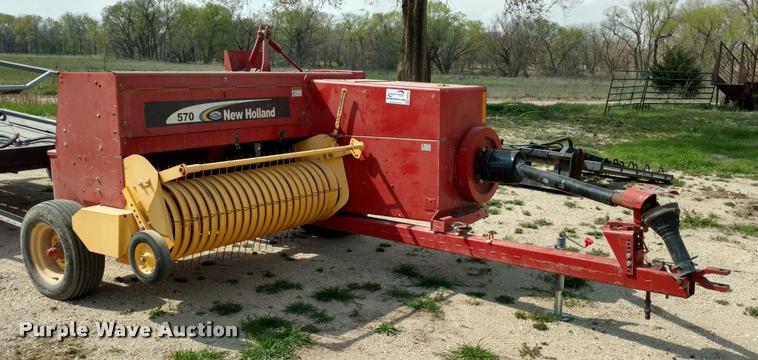 image for item DB0926 New Holland 570 square baler