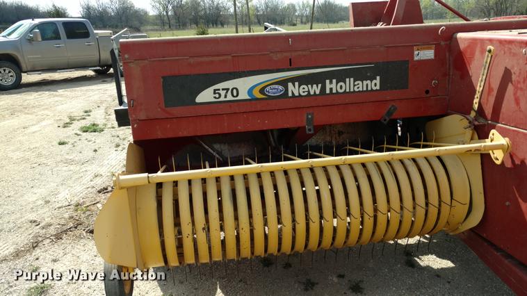image for item DB0926 New Holland 570 square baler