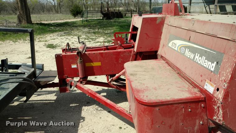 image for item DB0926 New Holland 570 square baler