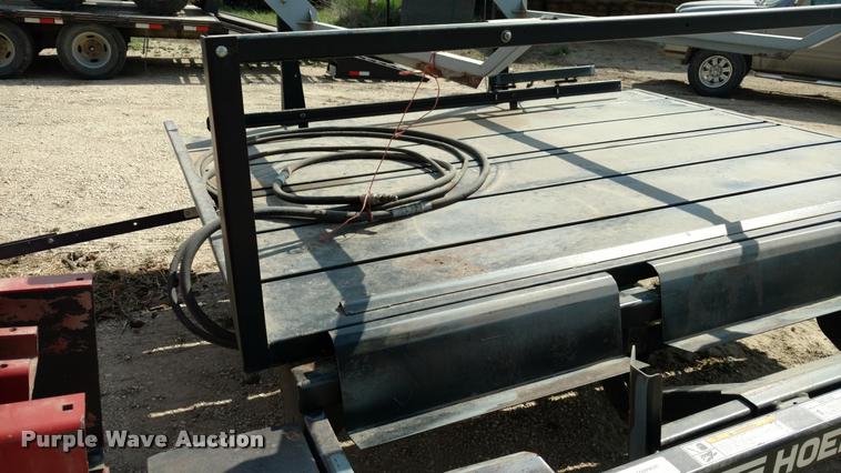 image for item DB0927 Hoelscher bale accumulator