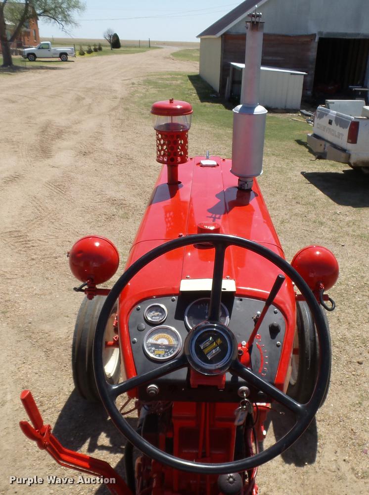 image for item DB2518 1962 International Farmall 504 tractor