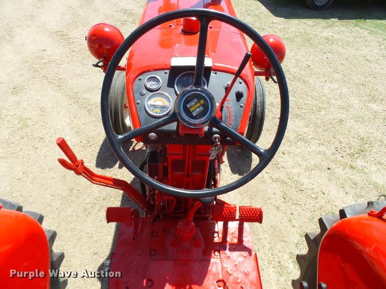 image for item DB2518 1962 International Farmall 504 tractor