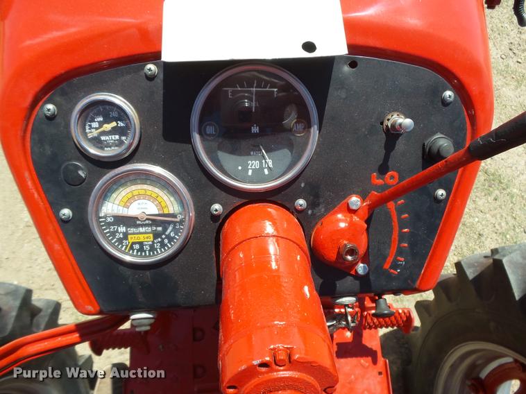 image for item DB2518 1962 International Farmall 504 tractor
