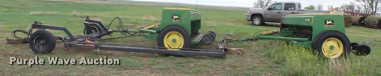 image for item DB2520 (2) John Deere 8300 grain drills