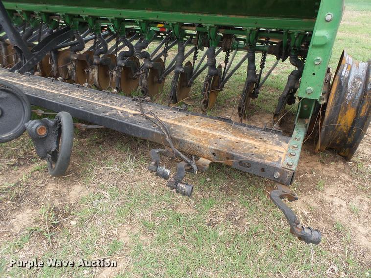 image for item DB2520 (2) John Deere 8300 grain drills
