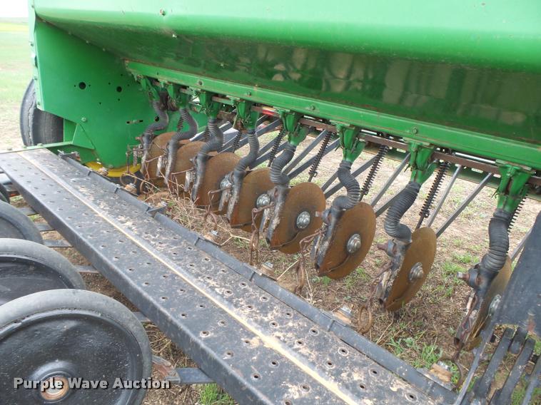 image for item DB2520 (2) John Deere 8300 grain drills