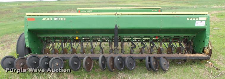 image for item DB2520 (2) John Deere 8300 grain drills