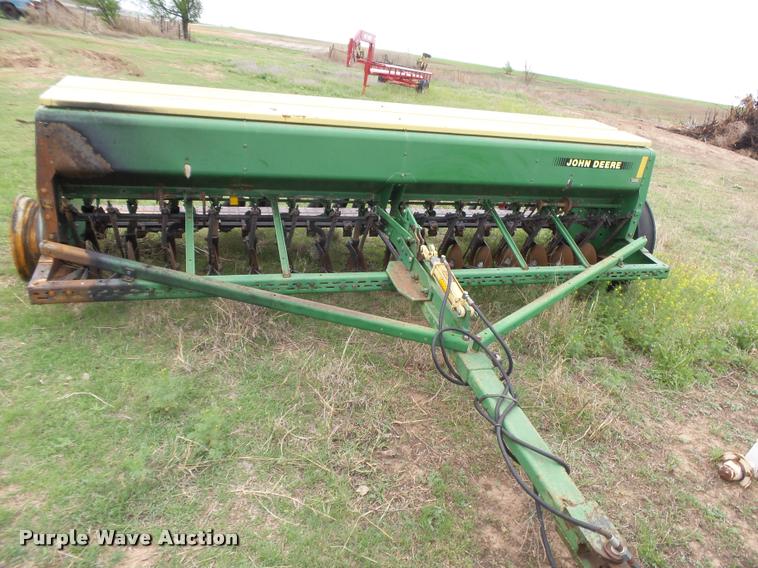 image for item DB2520 (2) John Deere 8300 grain drills