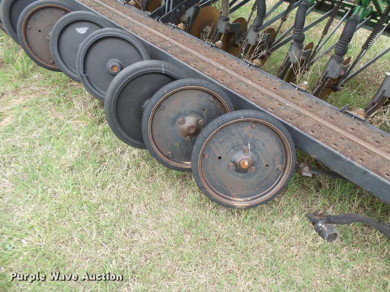 image for item DB2520 (2) John Deere 8300 grain drills