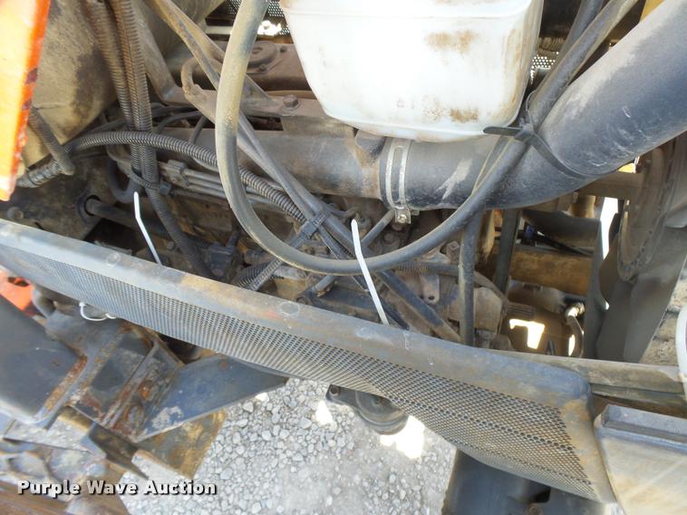 image for item DB2521 Kubota L4400D tractor with Autoquip platform