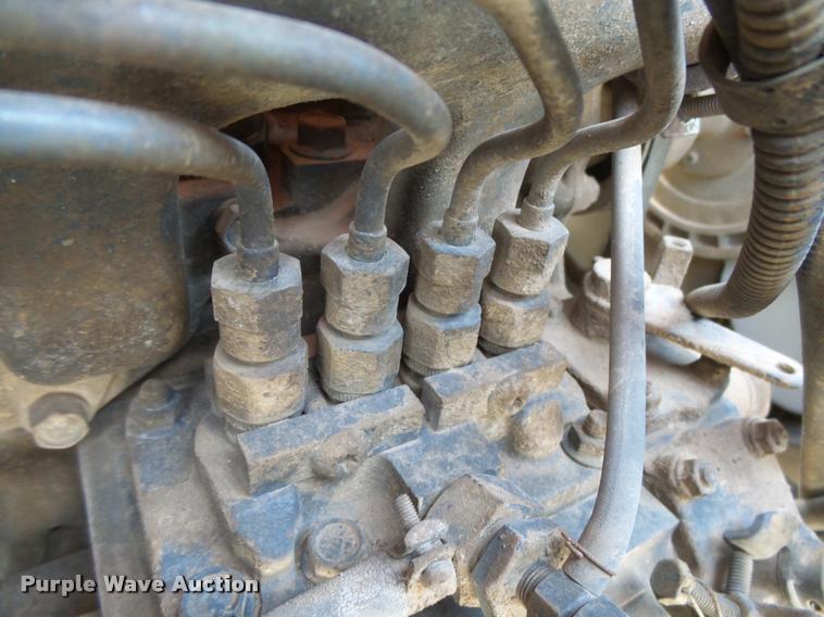 image for item DB2521 Kubota L4400D tractor with Autoquip platform