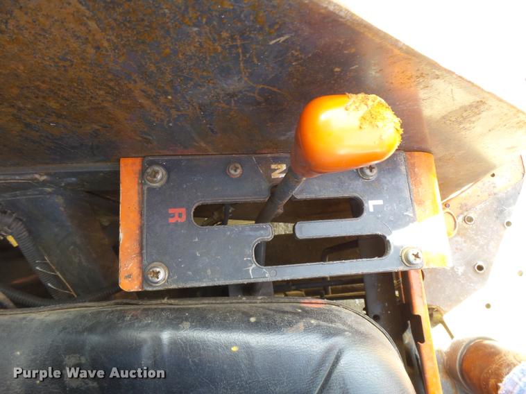 image for item DB2521 Kubota L4400D tractor with Autoquip platform