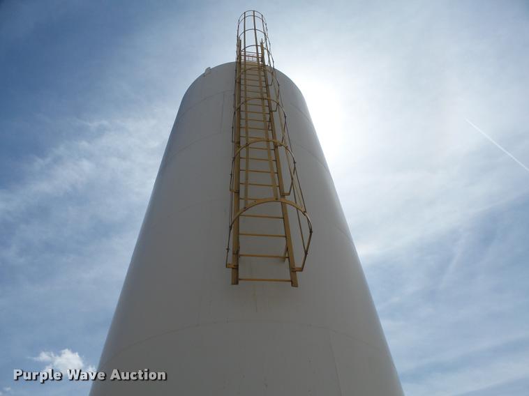 image for item DB2525 2007 Palmer steel water storage tank