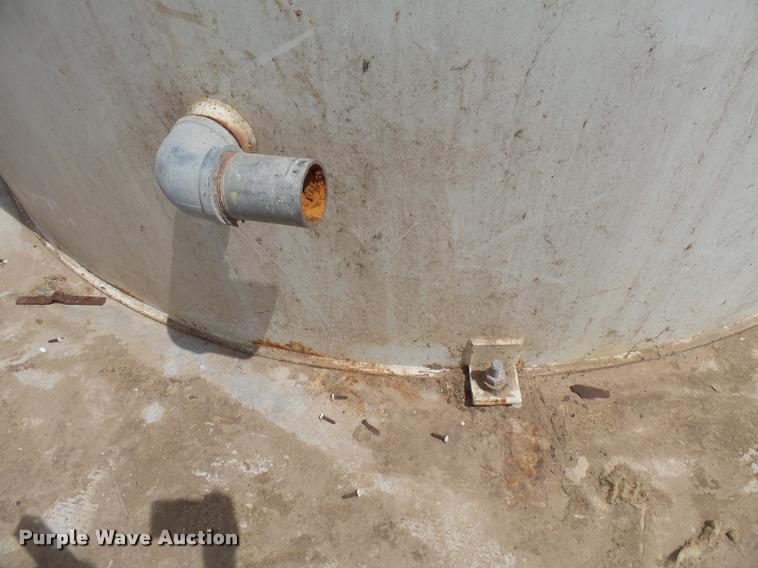 image for item DB2525 2007 Palmer steel water storage tank
