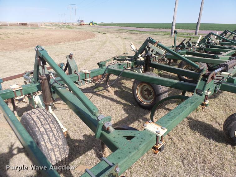 image for item DB2533 QuinStar FM5-35 field cultivator