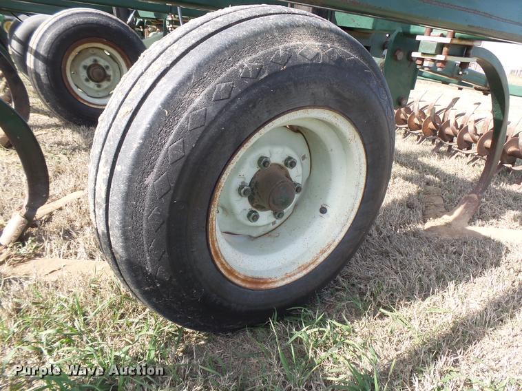 image for item DB2533 QuinStar FM5-35 field cultivator