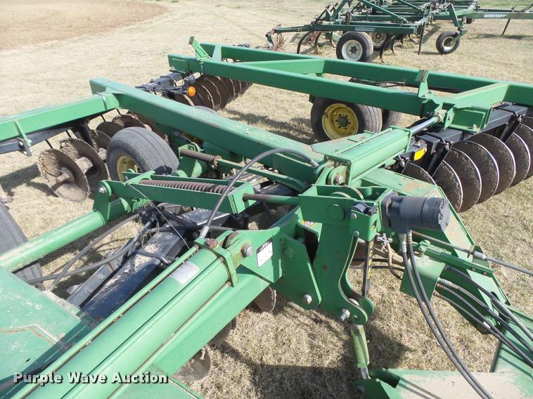 image for item DB2534 John Deere 630 tandem disk