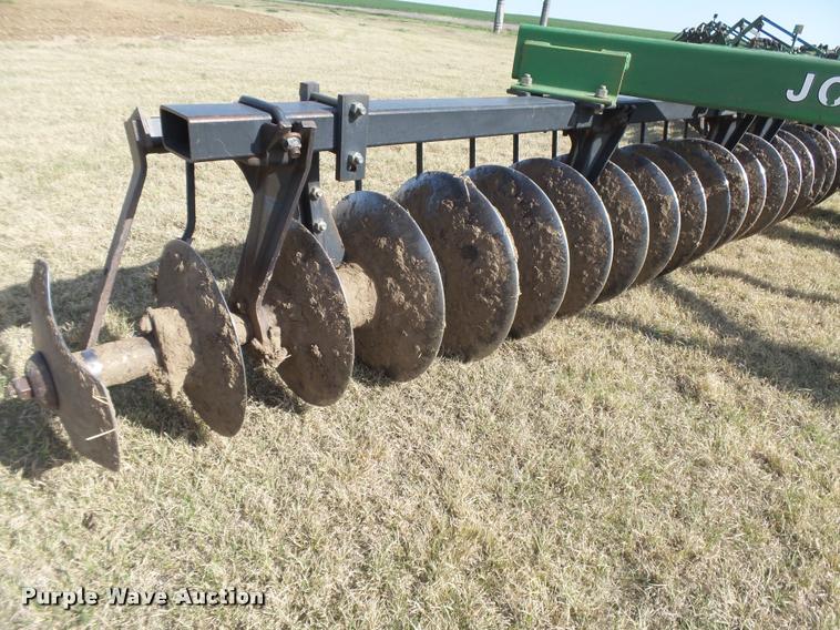 image for item DB2534 John Deere 630 tandem disk