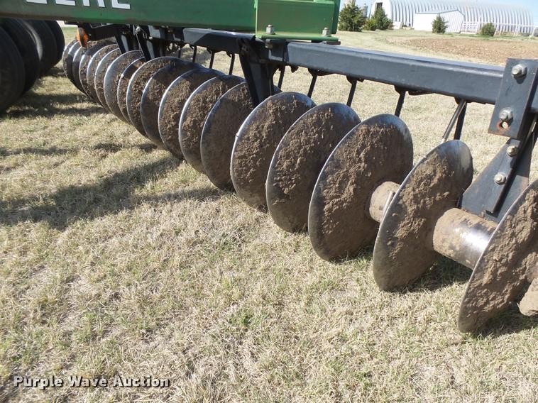 image for item DB2534 John Deere 630 tandem disk