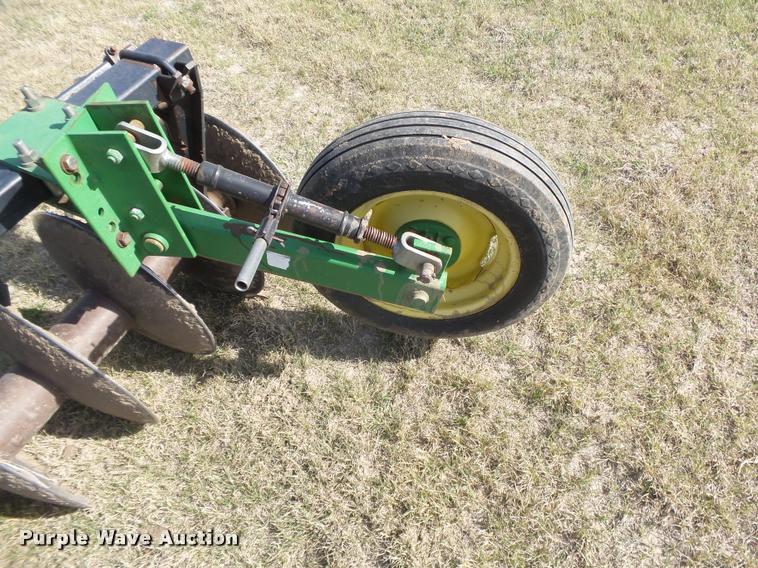 image for item DB2534 John Deere 630 tandem disk