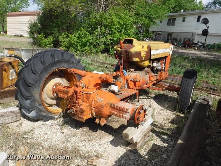 image for item DB3916 Ford Tiger Special 6600 tractor