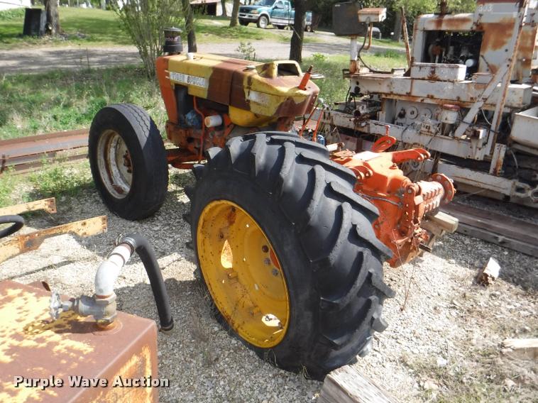 image for item DB3916 Ford Tiger Special 6600 tractor