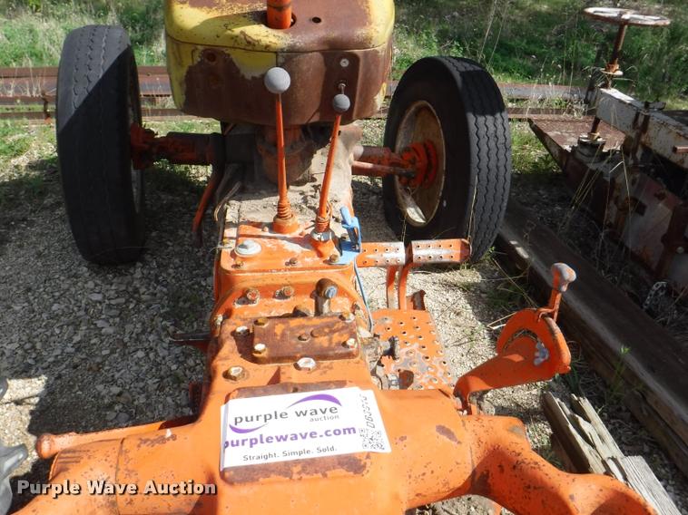 image for item DB3916 Ford Tiger Special 6600 tractor