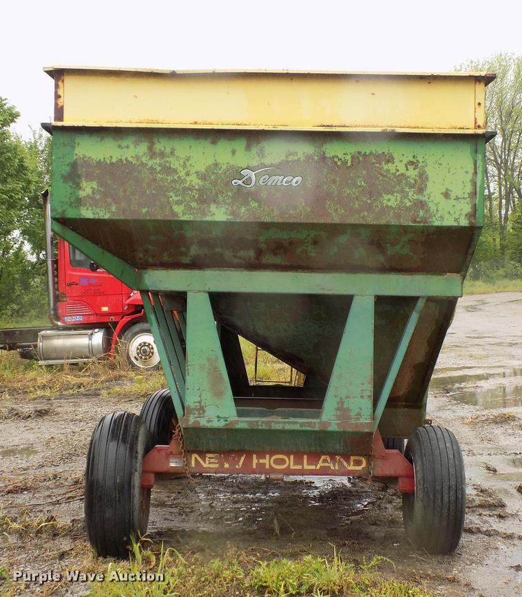 image for item DC7230 Demco GF-250 gravity wagon