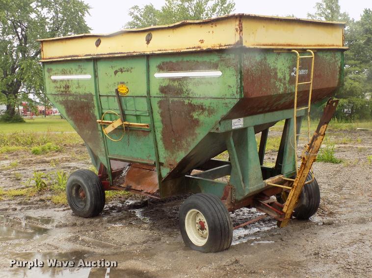 image for item DC7230 Demco GF-250 gravity wagon