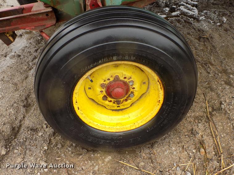 image for item DC7230 Demco GF-250 gravity wagon