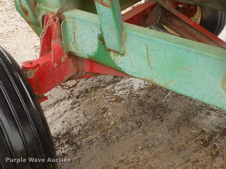 image for item DC7230 Demco GF-250 gravity wagon