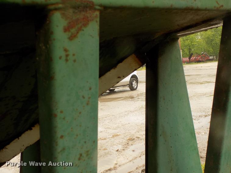 image for item DC7230 Demco GF-250 gravity wagon