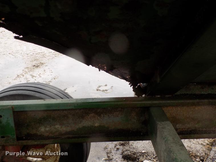 image for item DC7230 Demco GF-250 gravity wagon