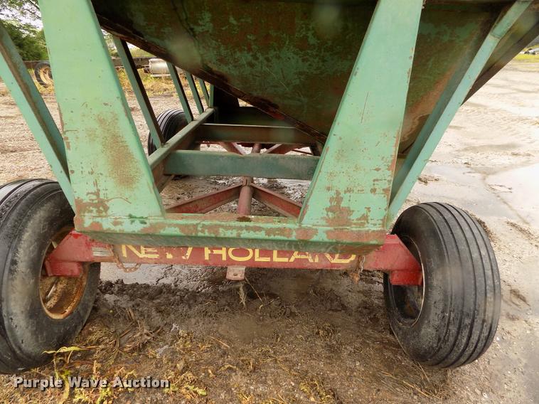 image for item DC7230 Demco GF-250 gravity wagon