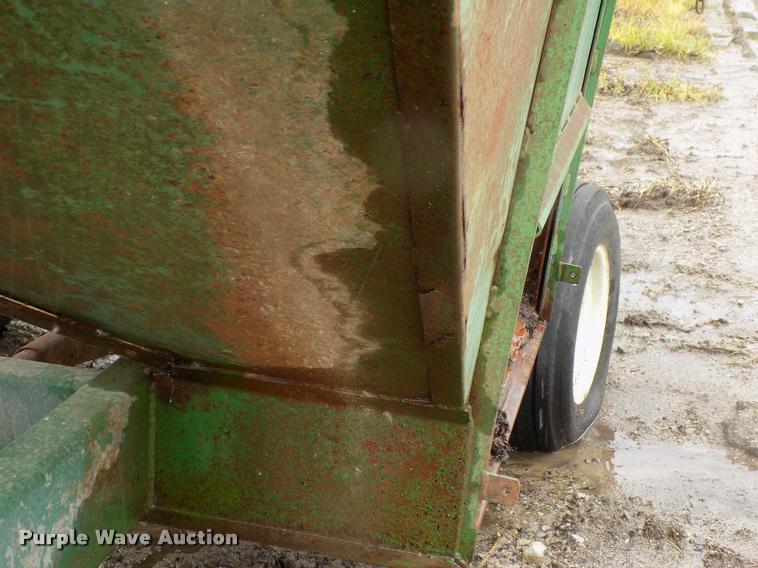 image for item DC7230 Demco GF-250 gravity wagon