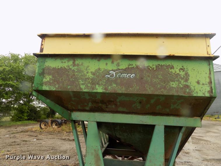 image for item DC7230 Demco GF-250 gravity wagon