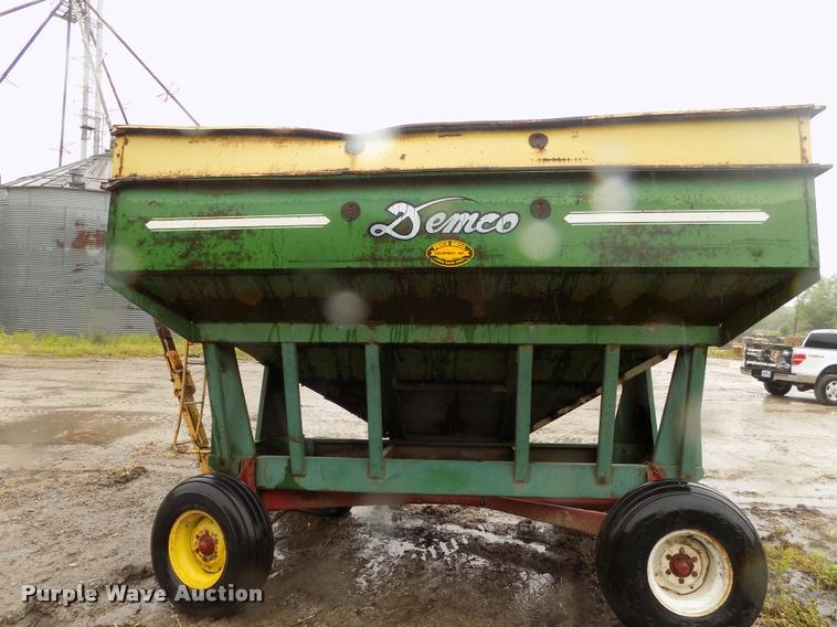 image for item DC7230 Demco GF-250 gravity wagon