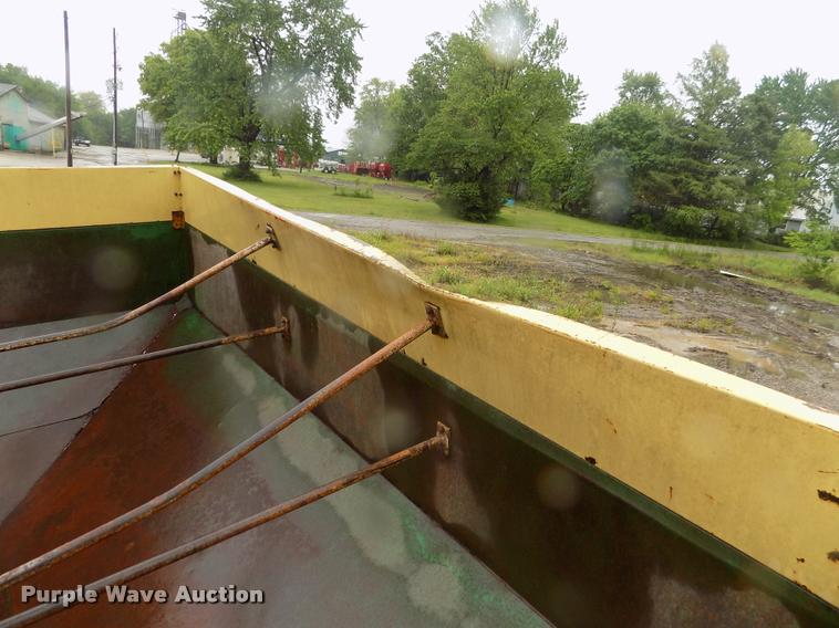 image for item DC7230 Demco GF-250 gravity wagon