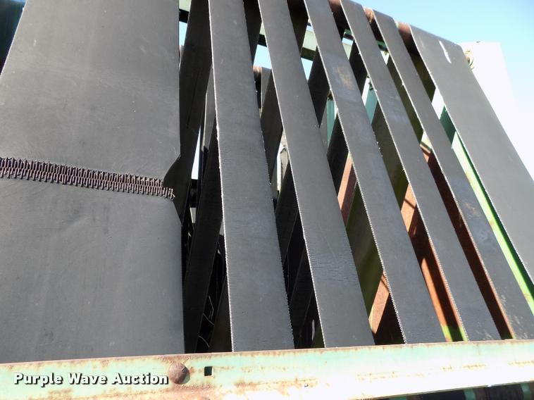 image for item DC7240 John Deere 510 round baler